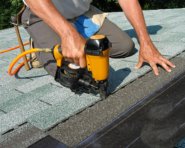 Best Roof Gutter Cleaning  in Killian, LA